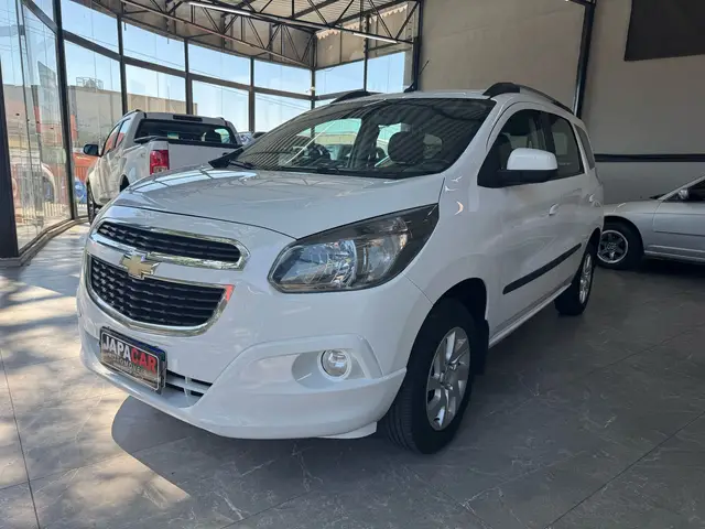 Carro Chevrolet Spin 2016 LTZ 7S 1.8 (Flex) (Aut)