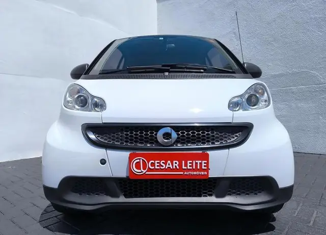 Carro Smart Fortwo Coupe 2013 fortwo 1.0 MHD Coupé