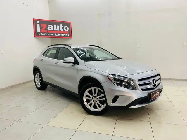 Carro Mercedes-Benz GLA 200 2016 GLA 200 1.6 Style