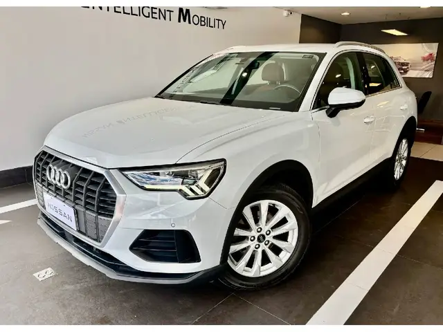 Carro Audi Q3 2021  Prestige 1.4 TFSI S-Tronic (Aut) (Flex)