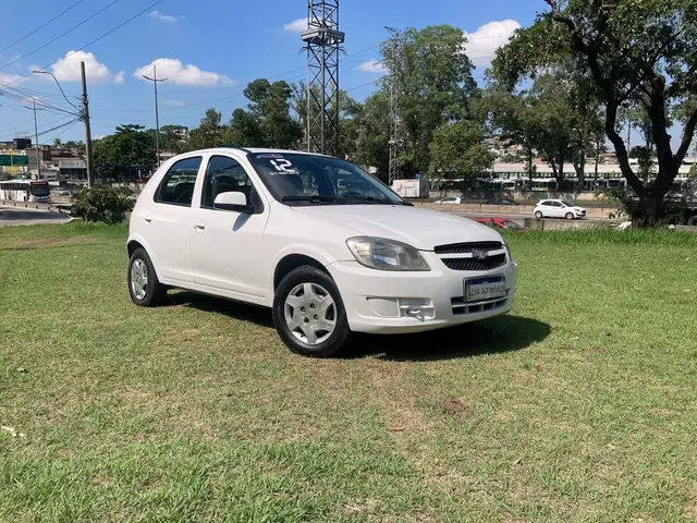 Carro Chevrolet Celta 2012 LS 1.0 (Flex) 4p
