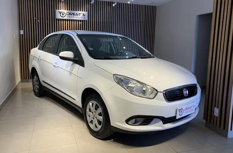 Fiat Grand Siena Attractive 1.0 (Flex)