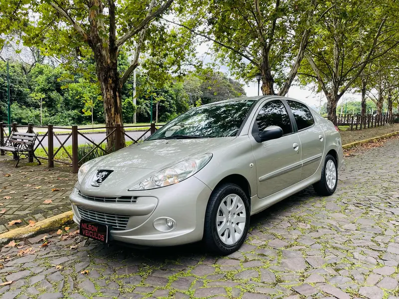 Peugeot 207 Sedan 207 Passion XS 1.6 16V (flex) (aut)