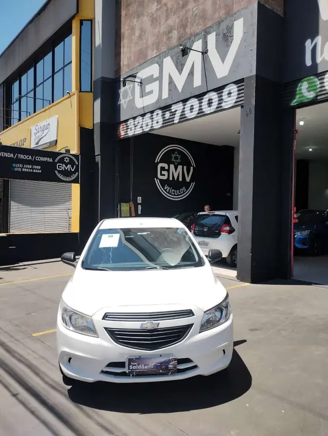 Carro Chevrolet Onix 2016 1.0 LS SPE/4