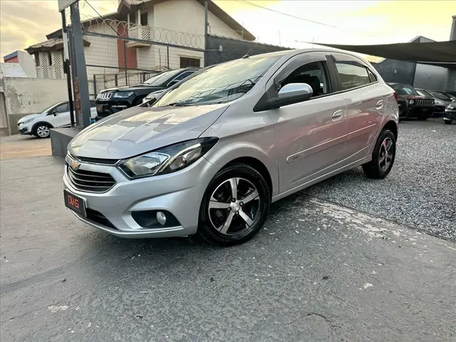 Carro Chevrolet Onix 2017 1.4 LTZ SPE/4