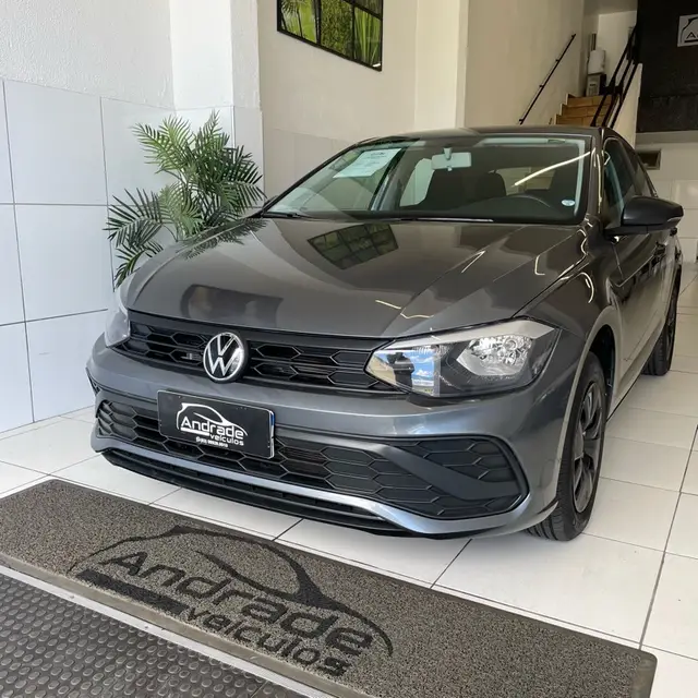 Carro Volkswagen Polo 2024 Track 1.0 Flex 12V 5p