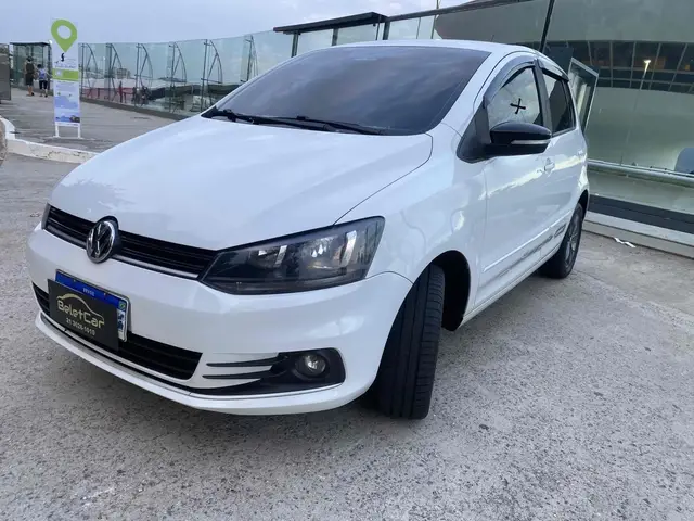 Carro Volkswagen Fox 2019 1.6 MSI Connect I-Motion (Flex)