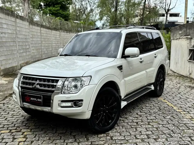 Carro Mitsubishi Pajero Full 2019 3.2 DI-D 5D HPE 4WD
