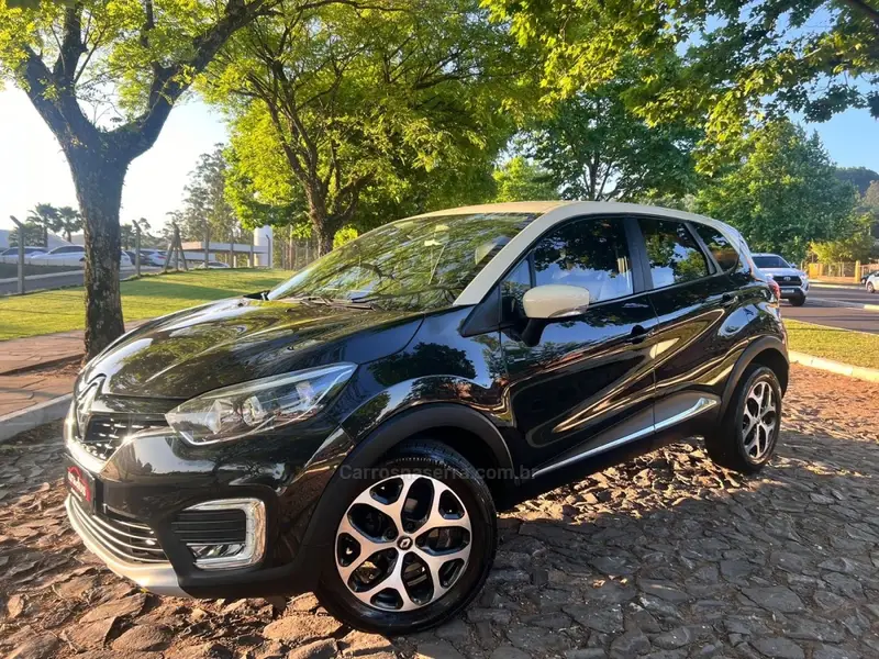 Renault Captur Intense 1.6 16v SCe CVT (Flex)