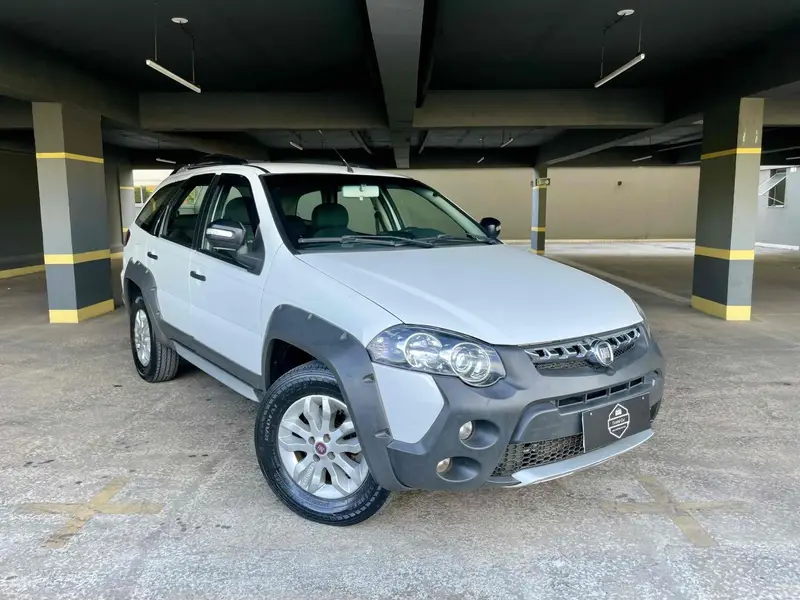 Fiat Palio Weekend Adventure 1.8 16V (Flex)