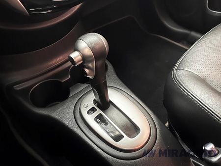 Versa 1.6 16V Unique CVT (Flex)