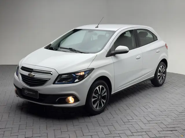 Carro Chevrolet Onix 2013 1.4 LTZ SPE/4