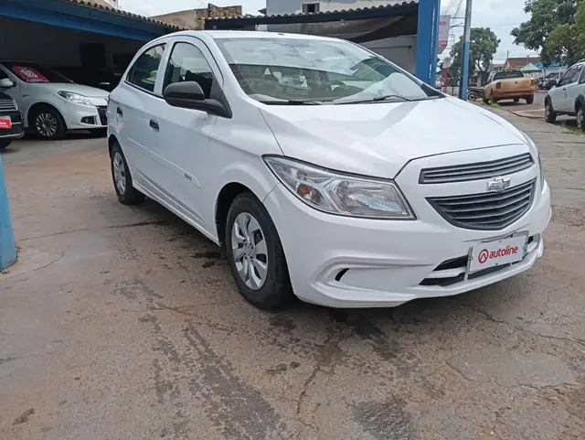 Carro Chevrolet Onix 2018 1.0 Joy SPE/4