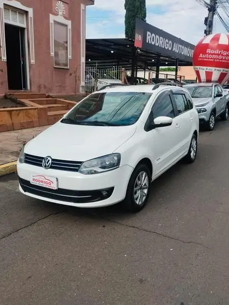 Volkswagen SpaceFox 1.6 8V Trend (Flex)