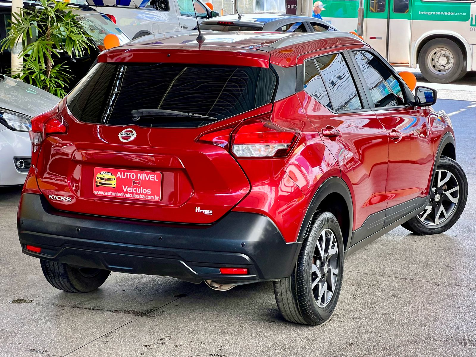 NISSAN KICKS