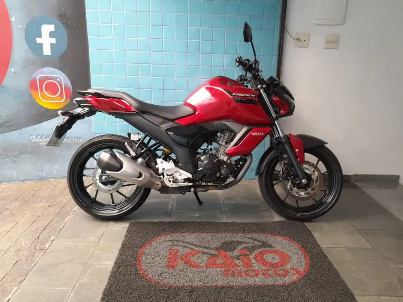 Yamaha Fazer FZ15 ABS