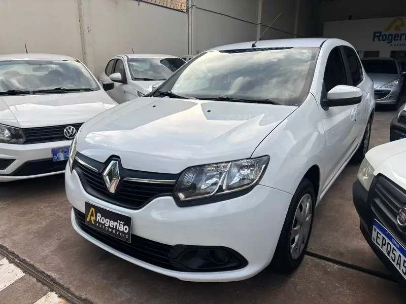 Renault Logan Expression 1.6 8V (Flex)