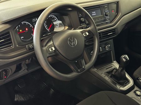 Polo Track 1.0 Flex 12V 5p