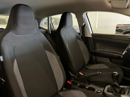 Polo Track 1.0 Flex 12V 5p
