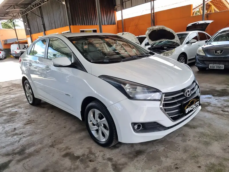Hyundai HB20S 1.6 Comfort Plus (Aut) (Flex)