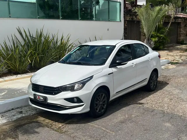 Carro Fiat Cronos 2023 Drive 1.3 (Flex) AT