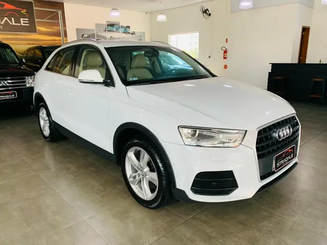 Carro Audi Q3 2019 1.4 TFSI Ambiente S Tronic (Flex)