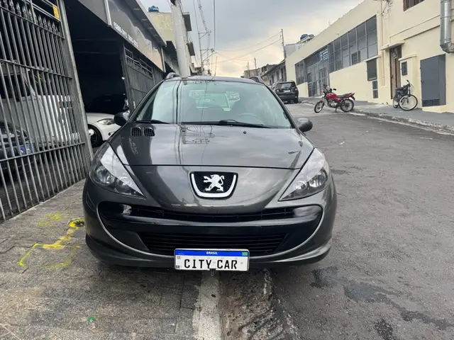 Carro Peugeot 207 SW 2011 XR 1.4 8V (flex)