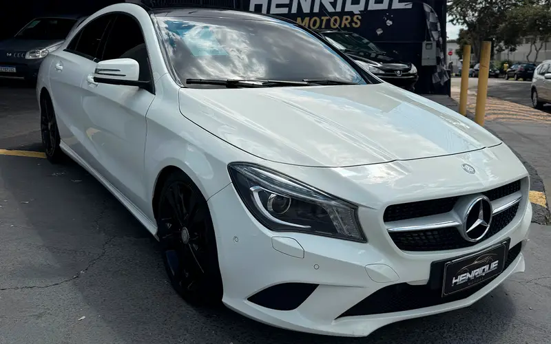 Mercedes-Benz CLA 200 Vision 1.6 TB 16V Flex Aut.