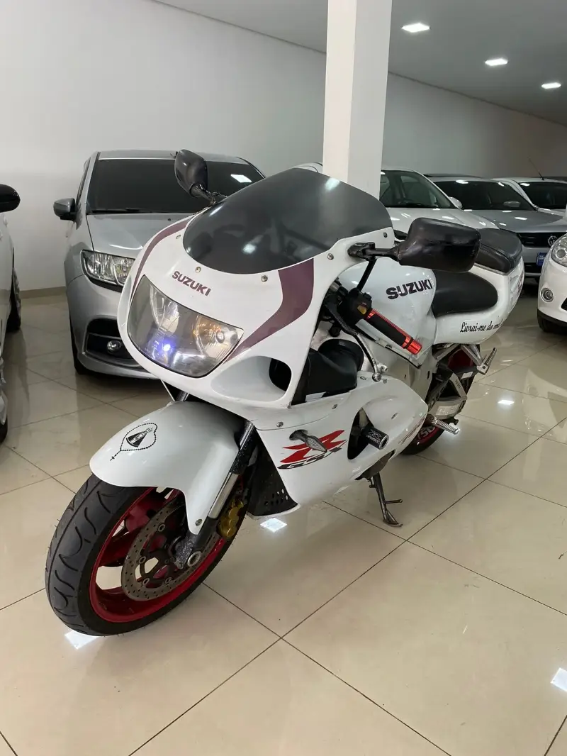 Suzuki Gsx R 750 R 750