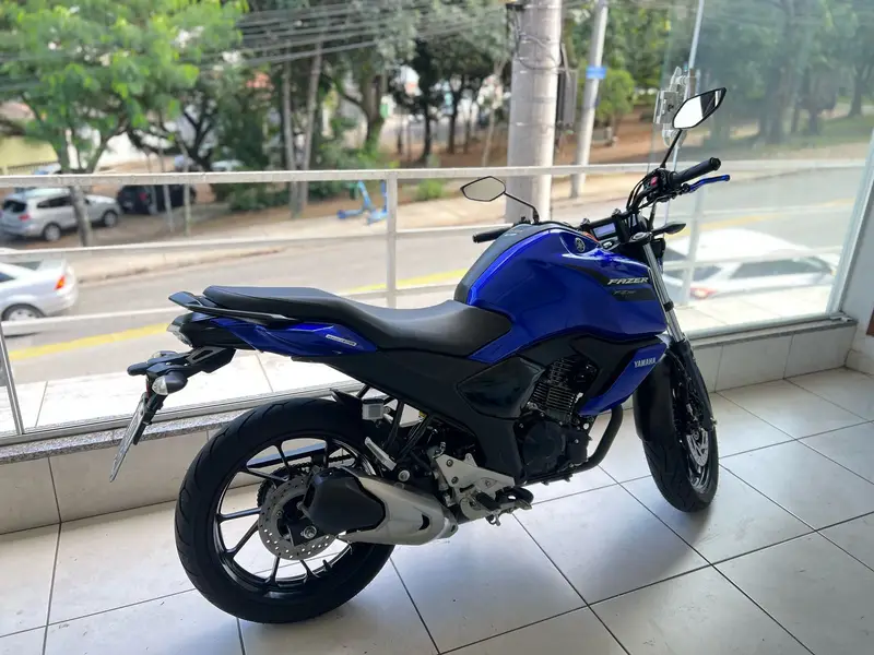 Yamaha Fazer FZ15 ABS