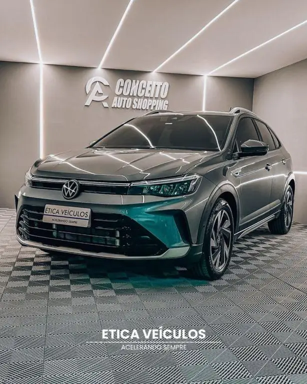 Carro Volkswagen Nivus 2025 Highline 200 TSI
