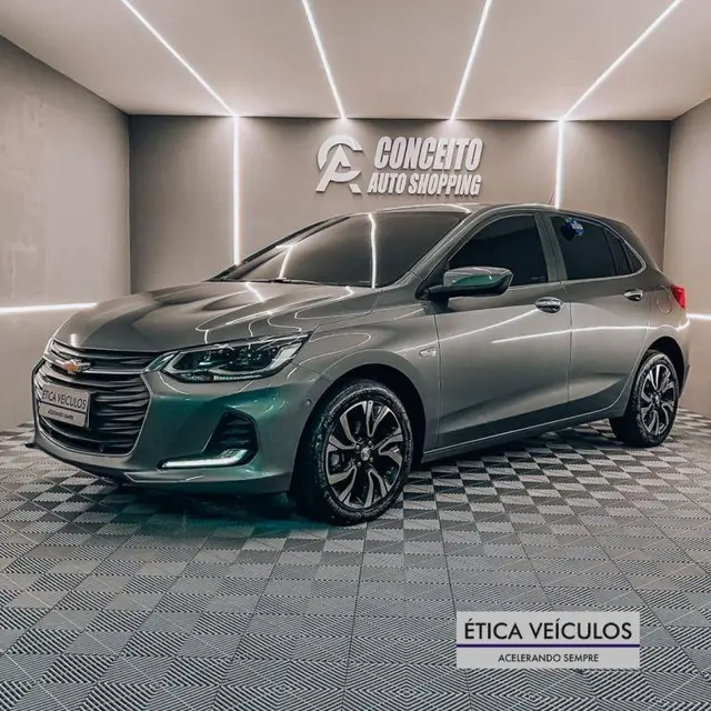 Carro Chevrolet Onix 2023 Premier 1.0 Turbo (Aut.)