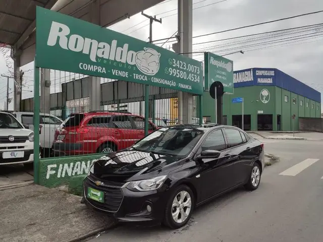 Carro Chevrolet Onix Plus 2023 LT 1.0
