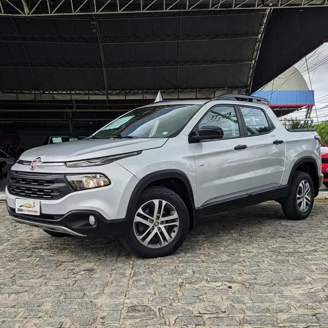Carro Fiat Toro 2017 Freedom 2.0 diesel MT6 4x2