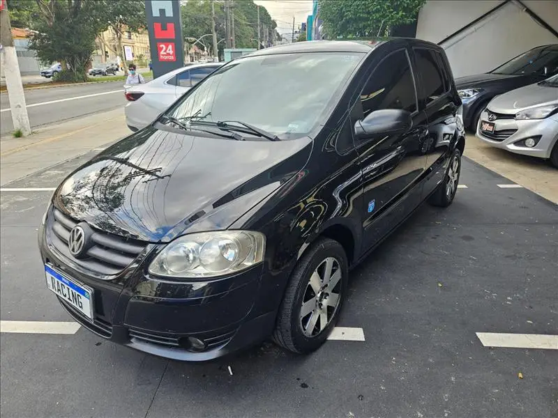 Volkswagen Fox Route 1.0 8V (Flex)