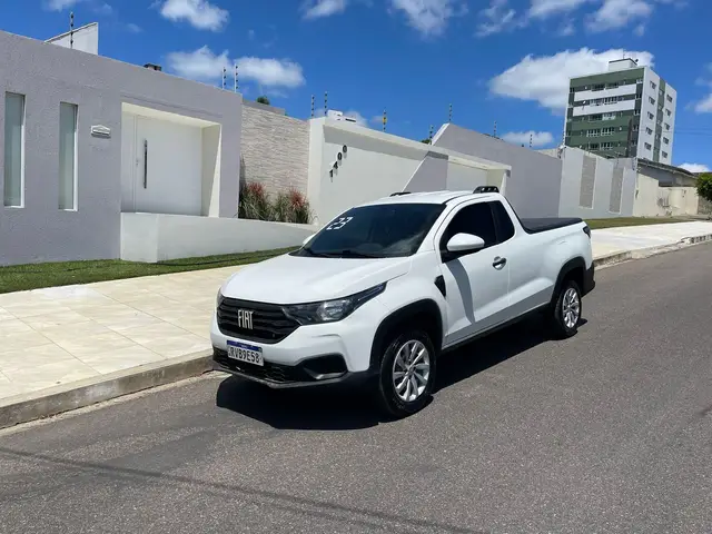 Carro Fiat Strada 2023 Endurance 1.4 Cabine Plus (Flex)