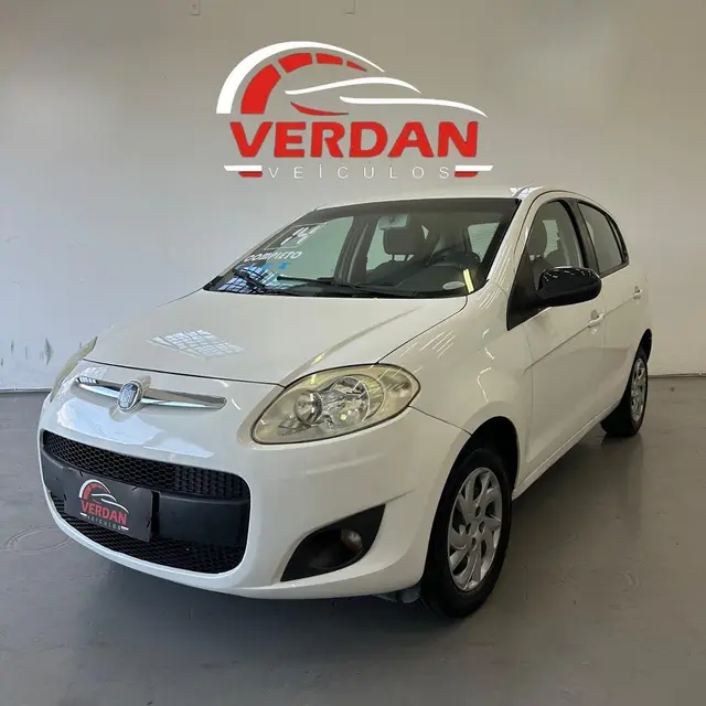 Carro Fiat Palio 2014 Attractive 1.0 8V (Flex)