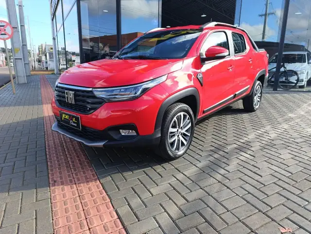 Carro Fiat Strada 2023 Volcano 1.3 CD (Flex)