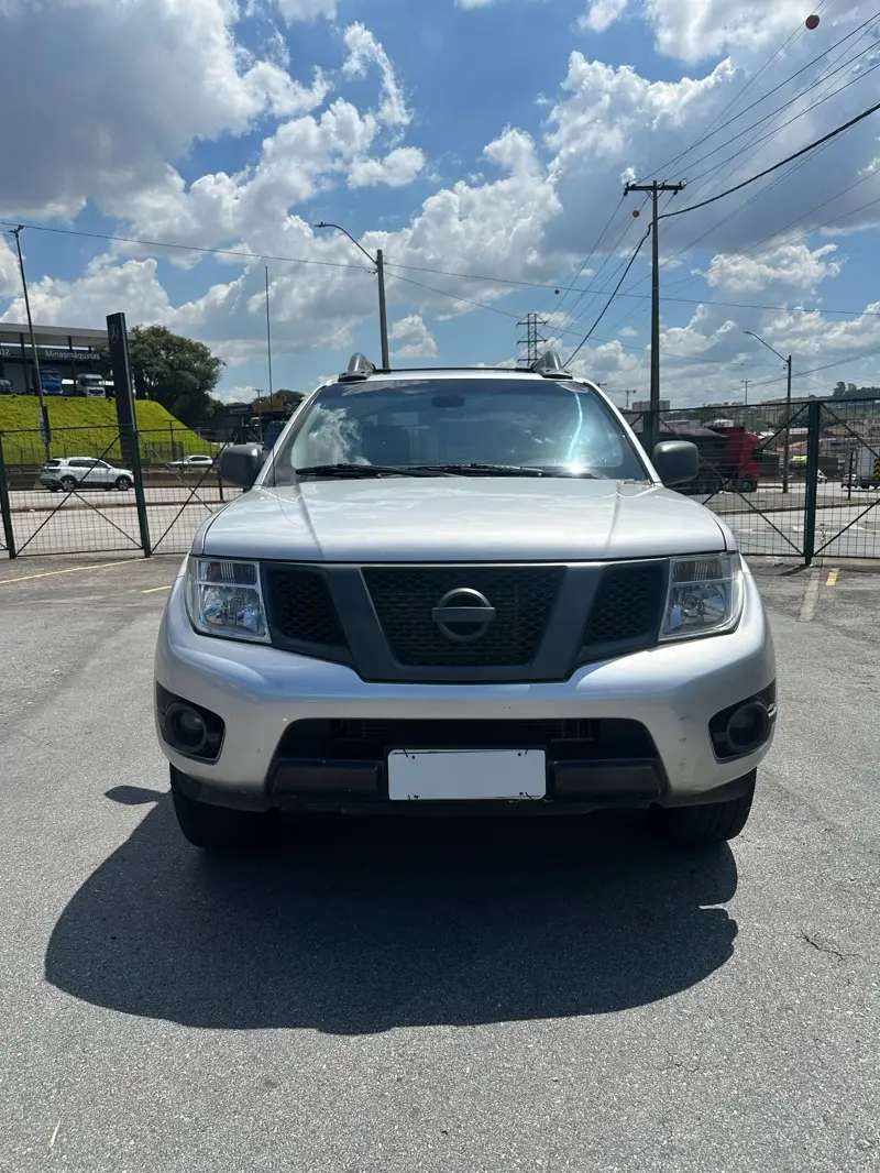 Nissan Frontier 2.5 TD CD 4x4 SL (Aut)