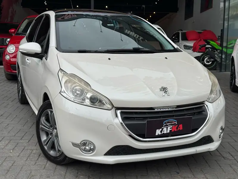Peugeot 208 Griffe 1.6 16V (Flex) (Aut)