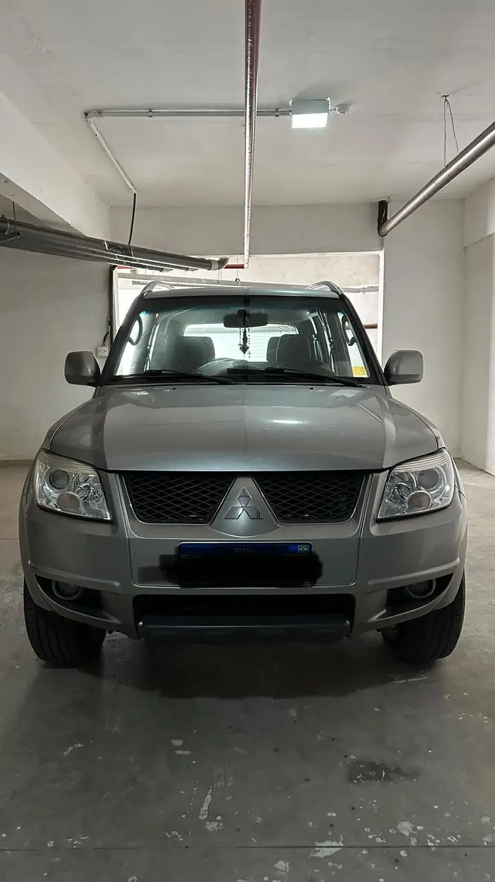 Mitsubishi Pajero TR4 2.0 16V 4x2 (Flex)