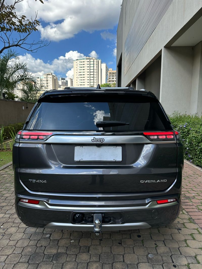 Jeep Commander