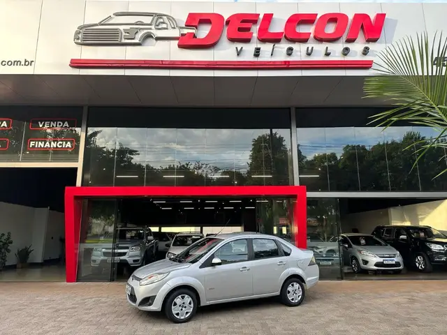 Carro Ford Fiesta Sedan 2011 1.6 (Flex)