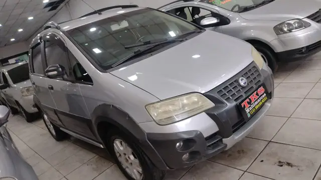 Carro Fiat Idea 2008 Adventure 1.8 (Flex)