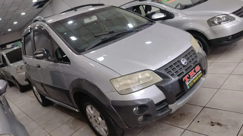 Fiat Idea Adventure 1.8 (Flex)