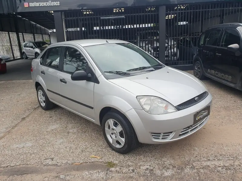 Ford Fiesta Sedan First 1.6 (Flex)