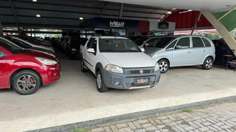 Fiat Strada Freedom 1.4 CD (Flex)