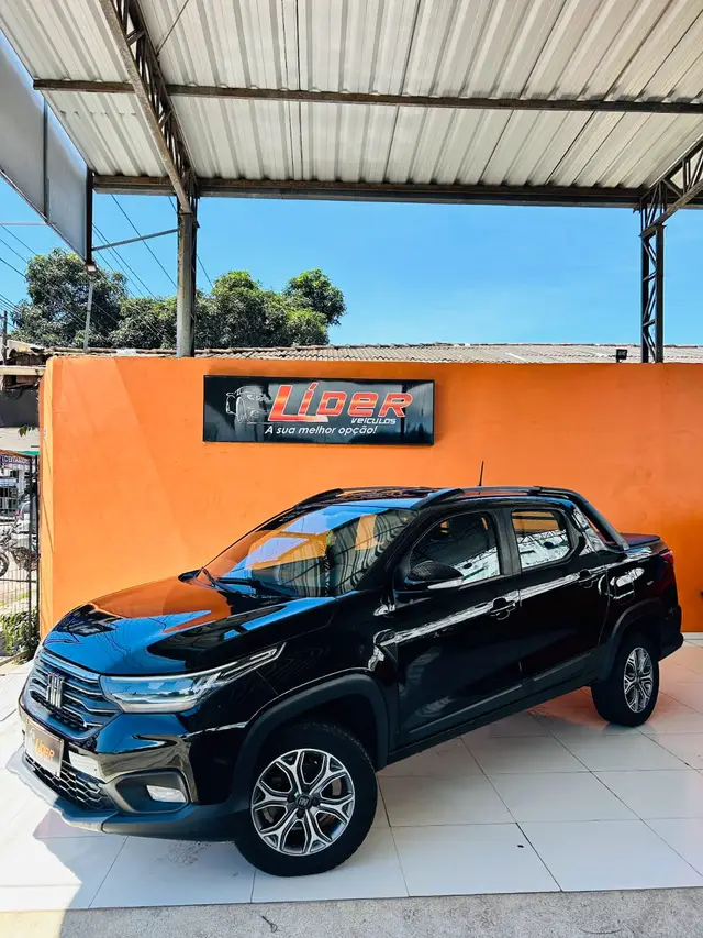 Carro Fiat Strada 2022 Volcano 1.3 CD (Flex)