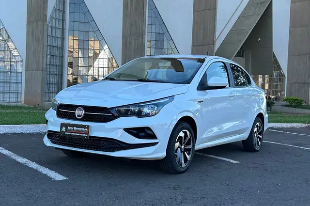 Carro Fiat Cronos 2019 1.3 Drive Firefly (Flex)