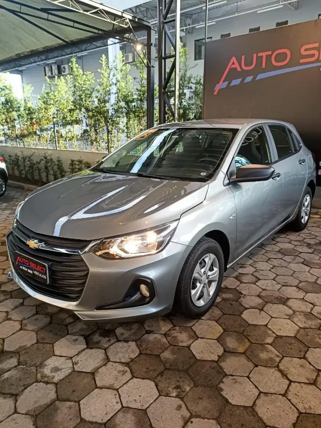 Carro Chevrolet Onix 2024 1.0